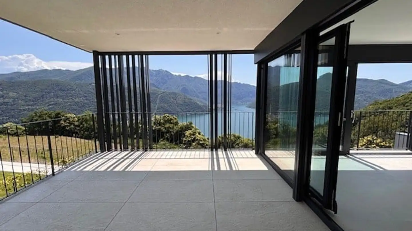 Apartment for sale - 6914 Carona