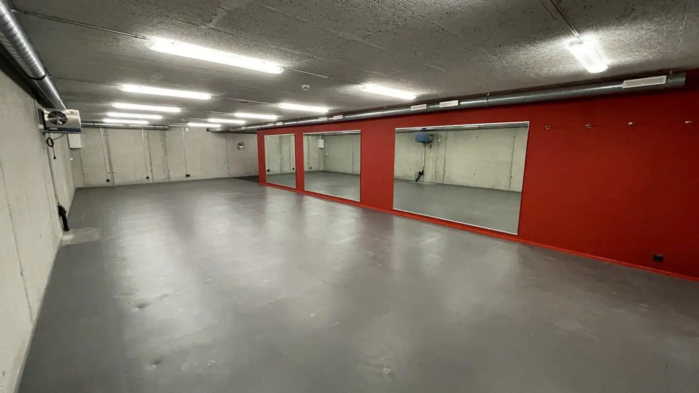 Lagerraum mieten - Bahnhofstrasse 1, 8852 Altendorf - Foto 2