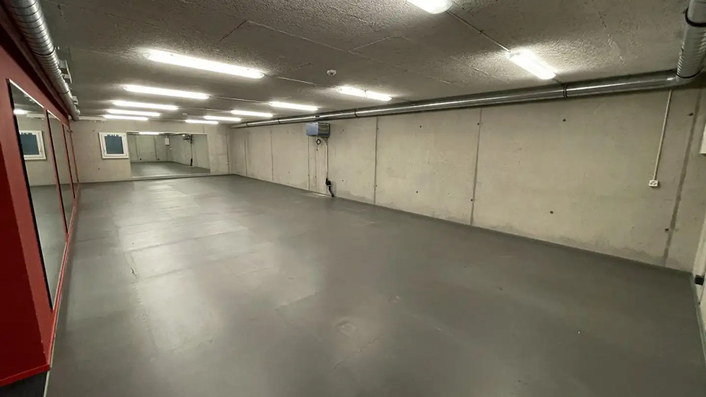 Lagerraum mieten - Bahnhofstrasse 1, 8852 Altendorf