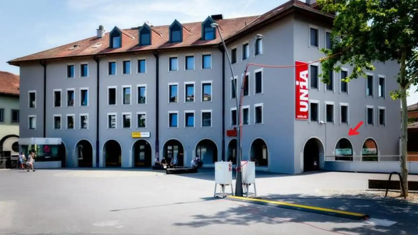 Arcade à louer - Place De La Riponne 4, 1005 Lausanne