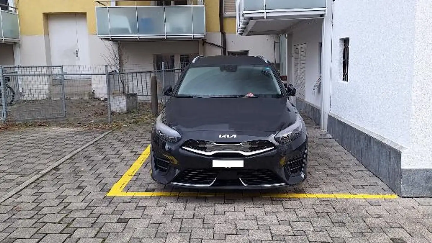 Parkplatz im Freien mieten - Nordstrasse 233, 8037 Zürich