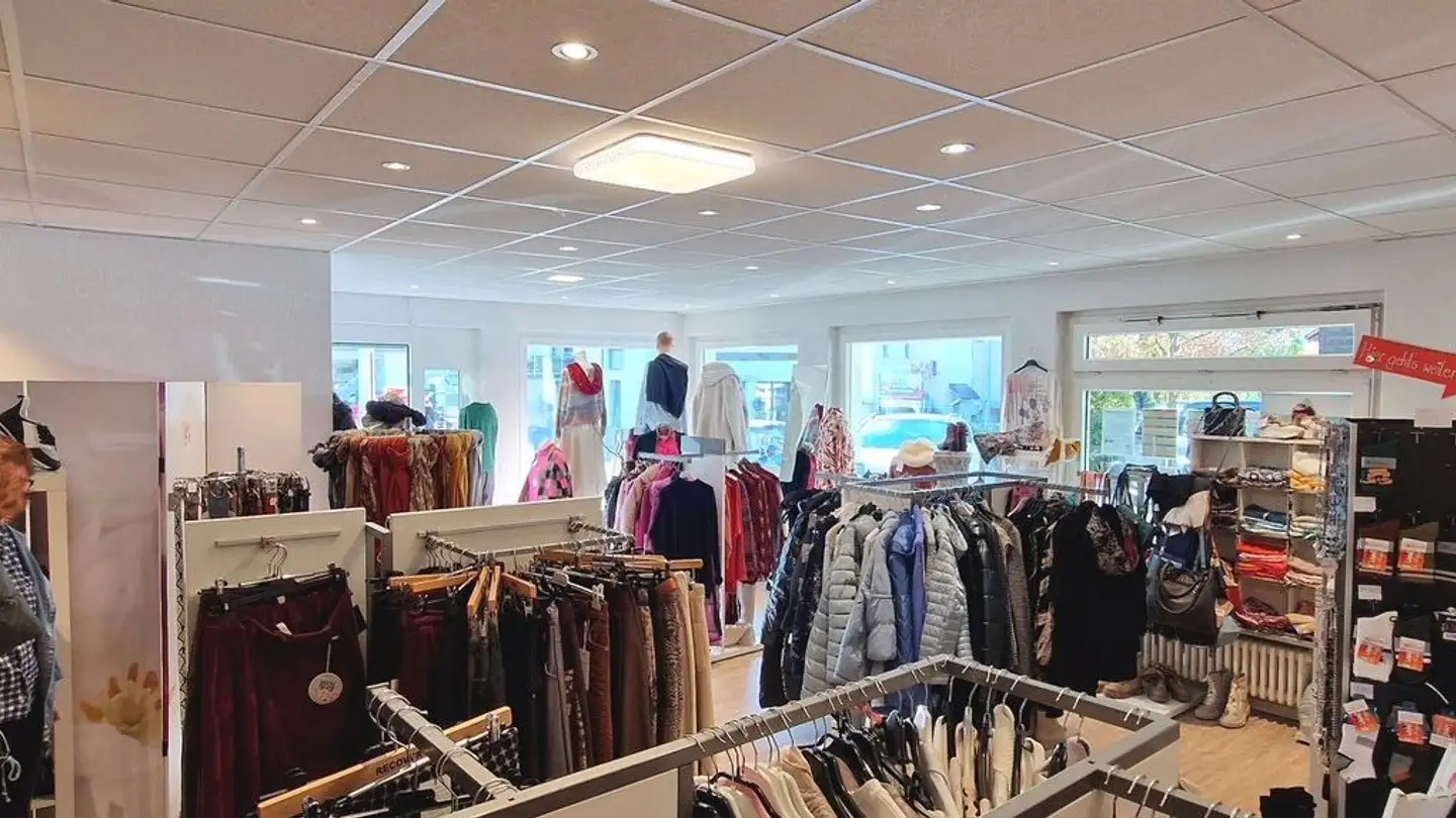 Geschäft mieten - Sägeweg, 8166 Niederweningen