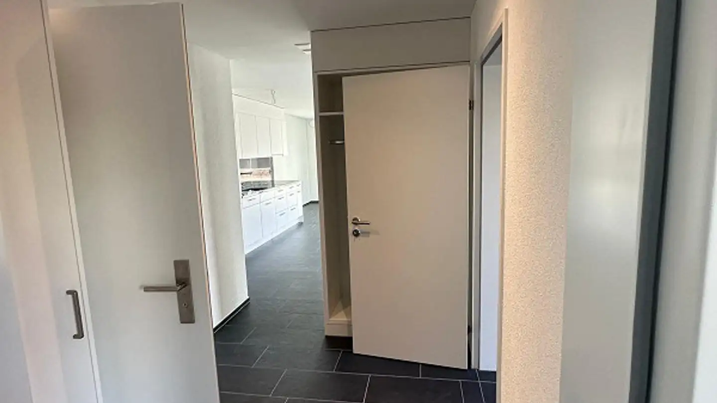 Apartment for rent - Wechselächerstrasse 16, 8103 Unterengstringen - Photo 3