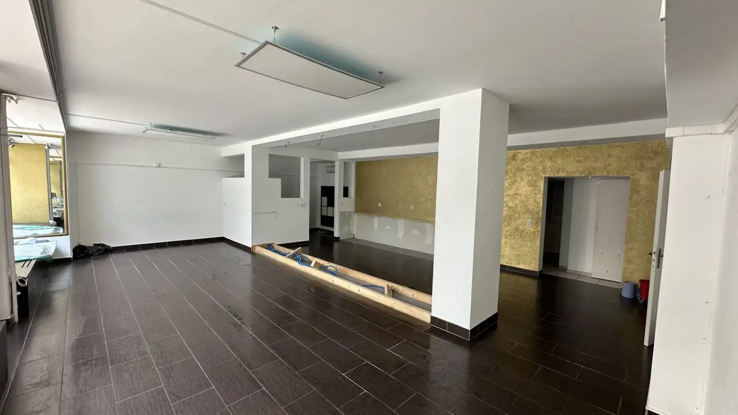 Shop for rent - Zürcherstrasse 7, 5400 Baden - Photo 4