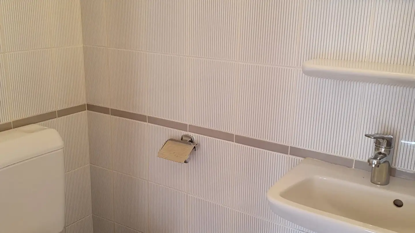 Apartment for rent - Chemin De Sus-Craux 23, 1166 Perroy - Photo 3