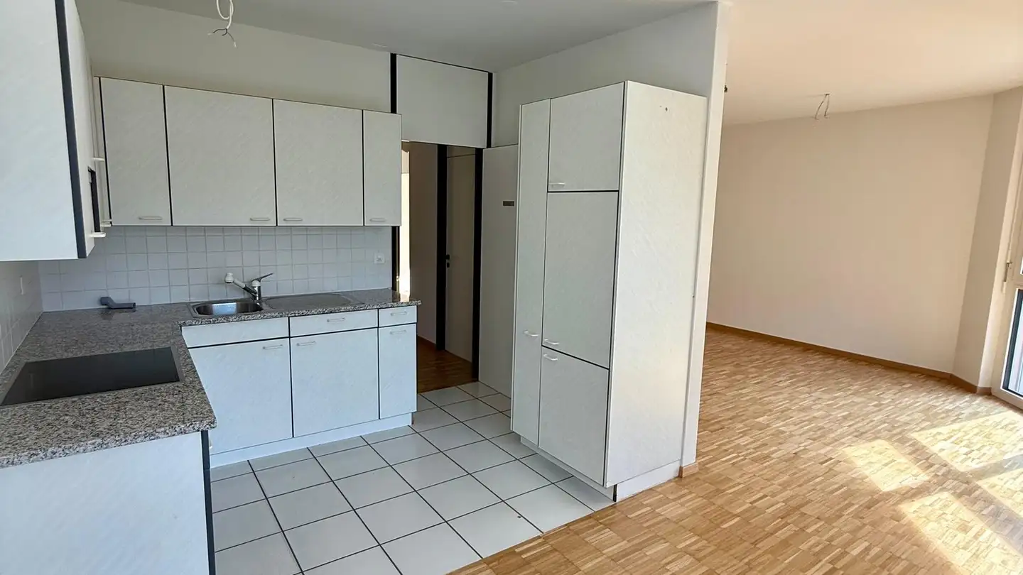 Apartment for rent - Via Giovanni Nizzola 7, 6500 Bellinzona - Photo 2