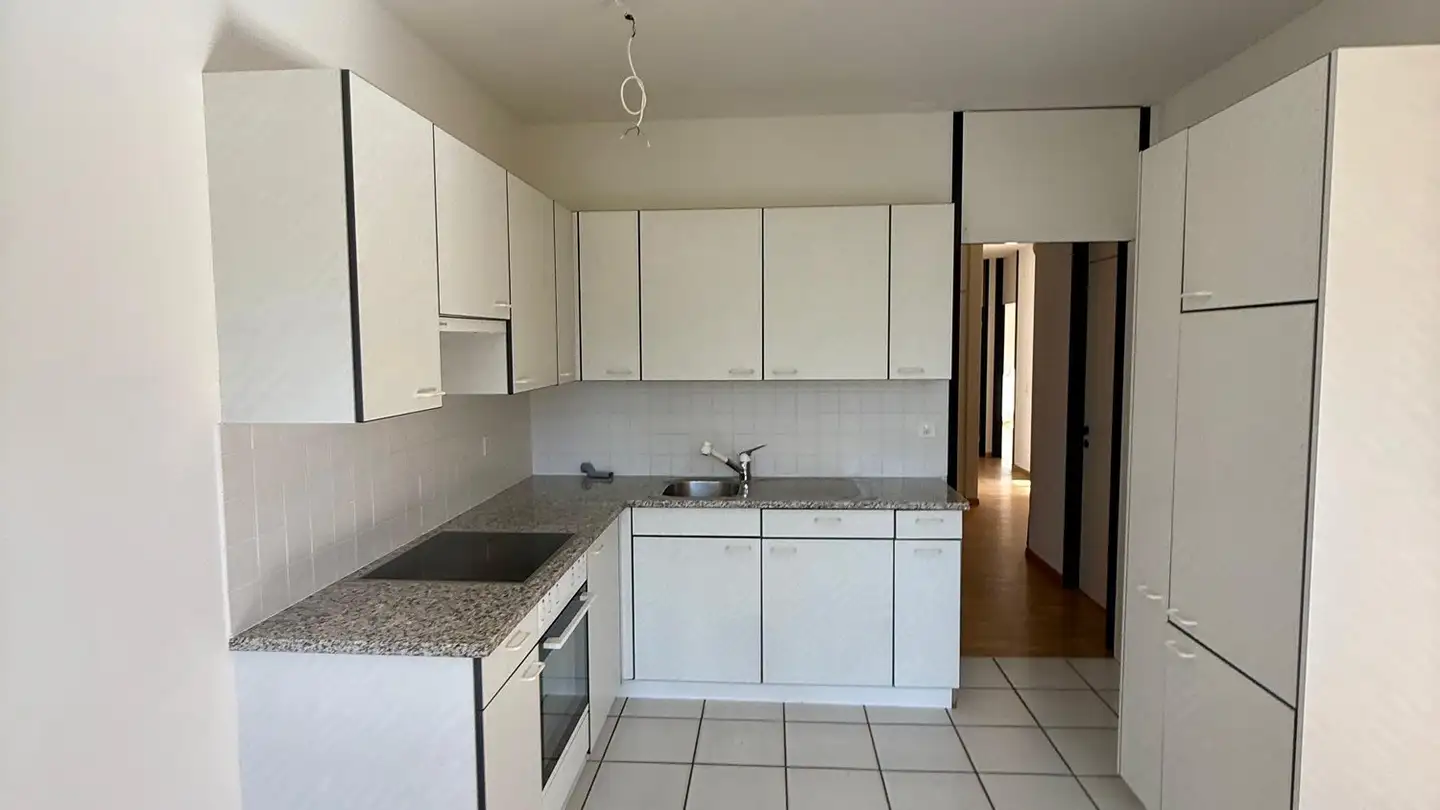 Apartment for rent - Via Giovanni Nizzola 7, 6500 Bellinzona - Photo 3