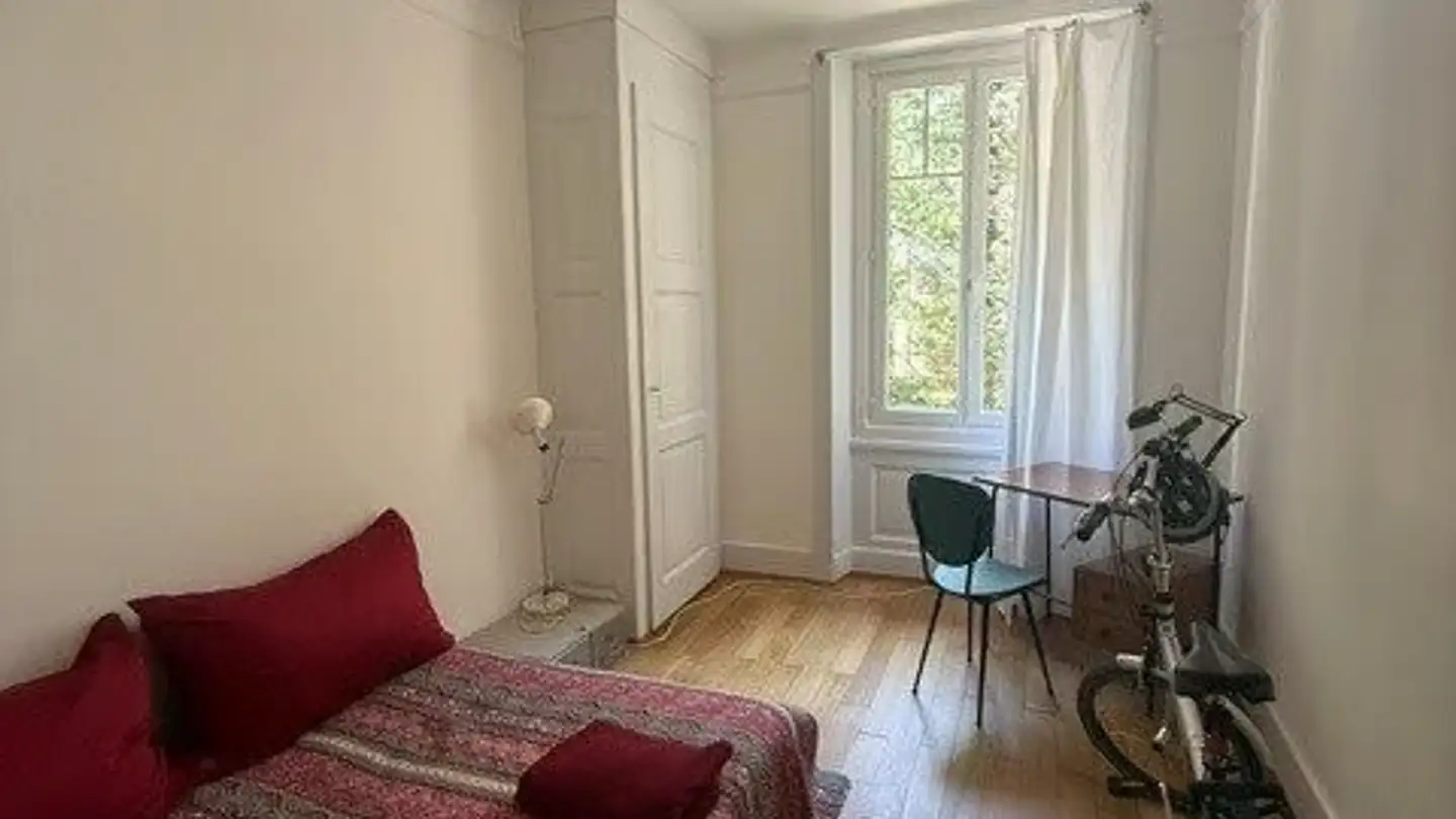 Apartment for rent - Rue Jean-Louis-de-Bons 9, 1006 Lausanne - Photo 2