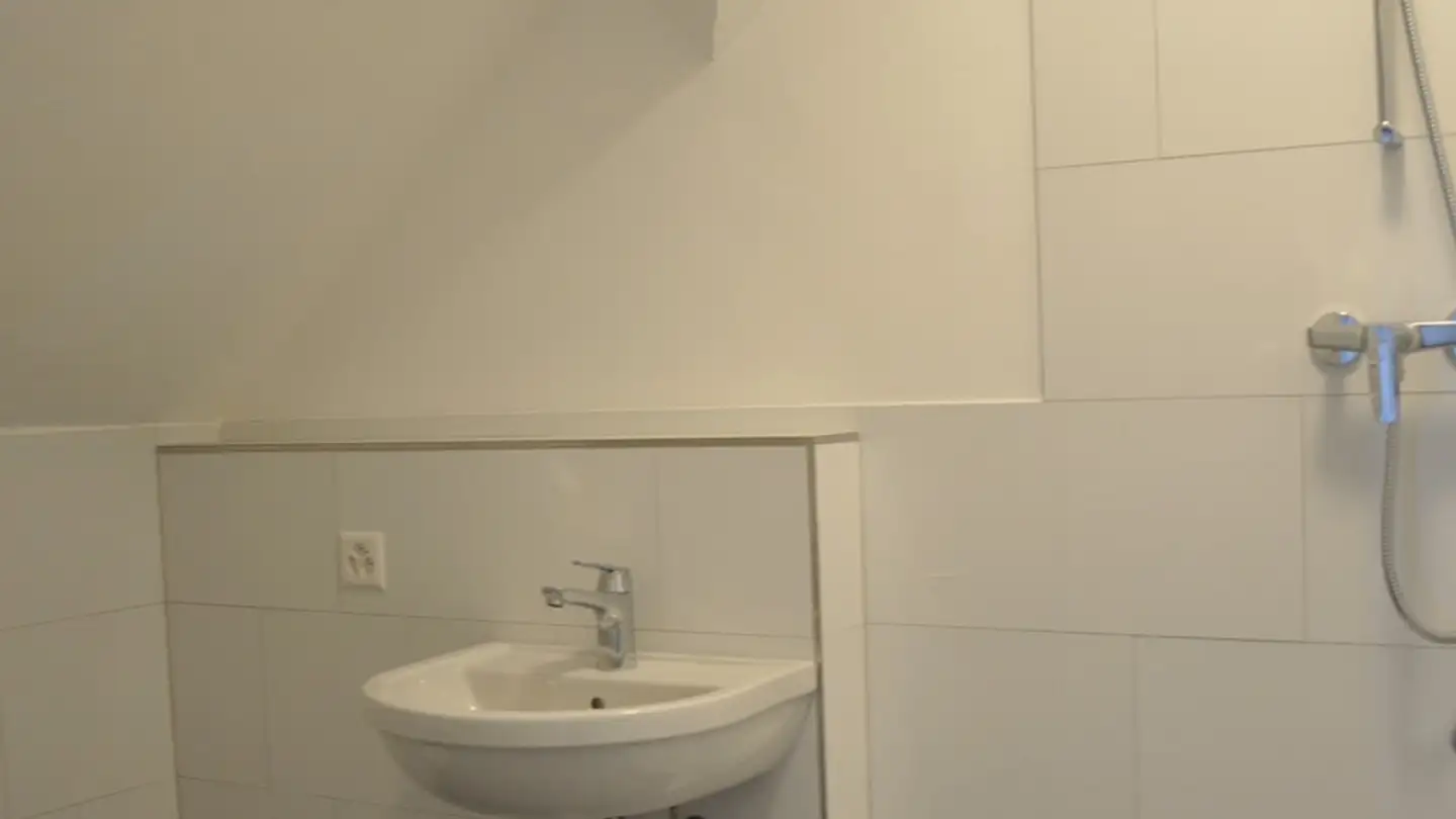 Attique à louer - Weiherhofstrasse 141, 4054 Basel - Photo 2