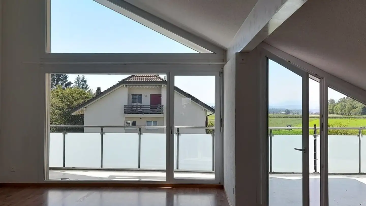 Dachgeschosswohnung mieten - Schulstrasse 4, 5505 Brunegg - Foto 2