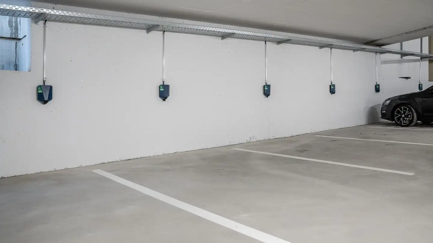 Parcheggio sotterraneo in affitto - Am Oeliweiher 2, 8625 Gossau ZH - Photo 3