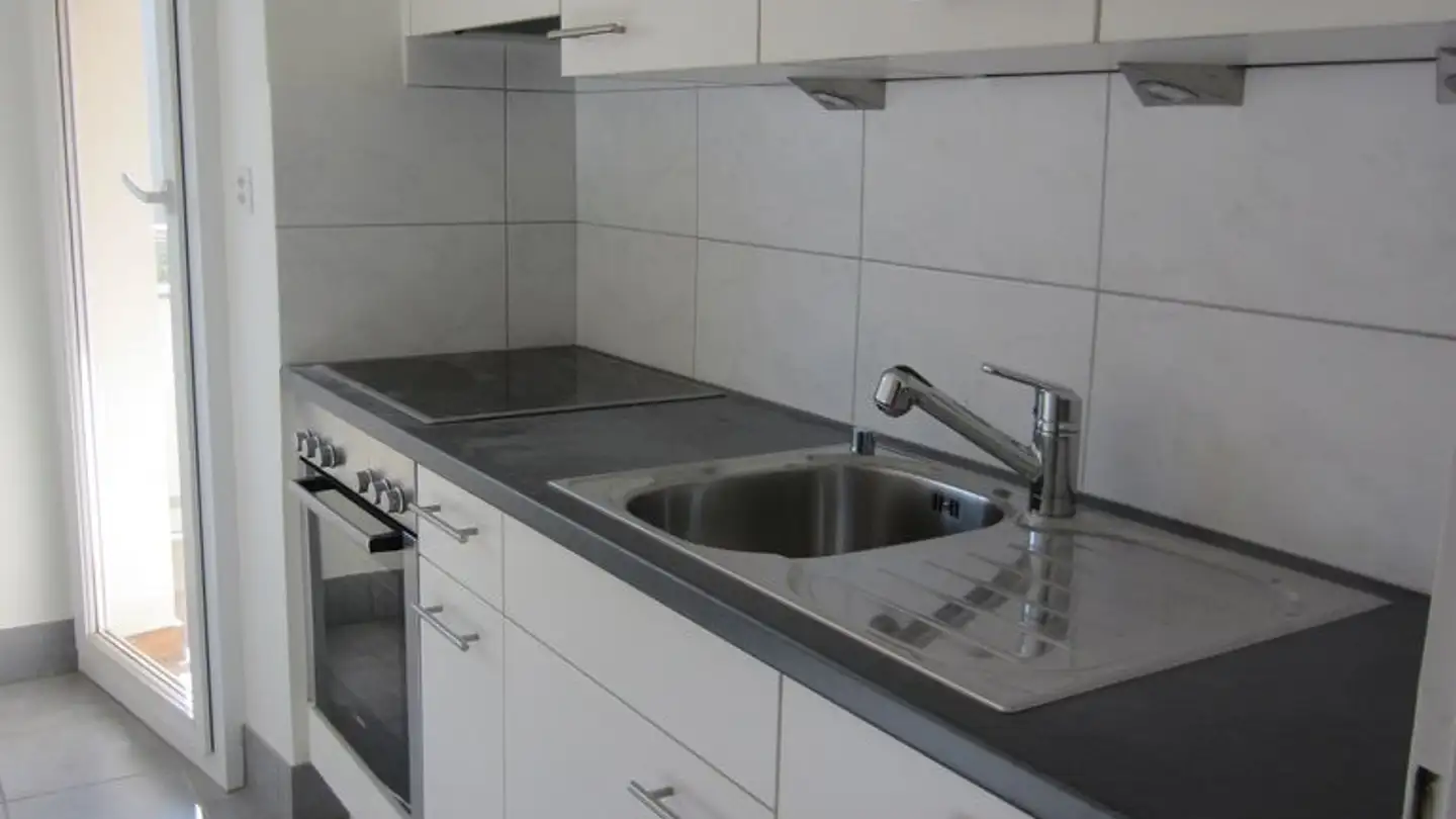 Appartement à louer - Im Steinenmüller 7, 4142 Münchenstein - Photo 2