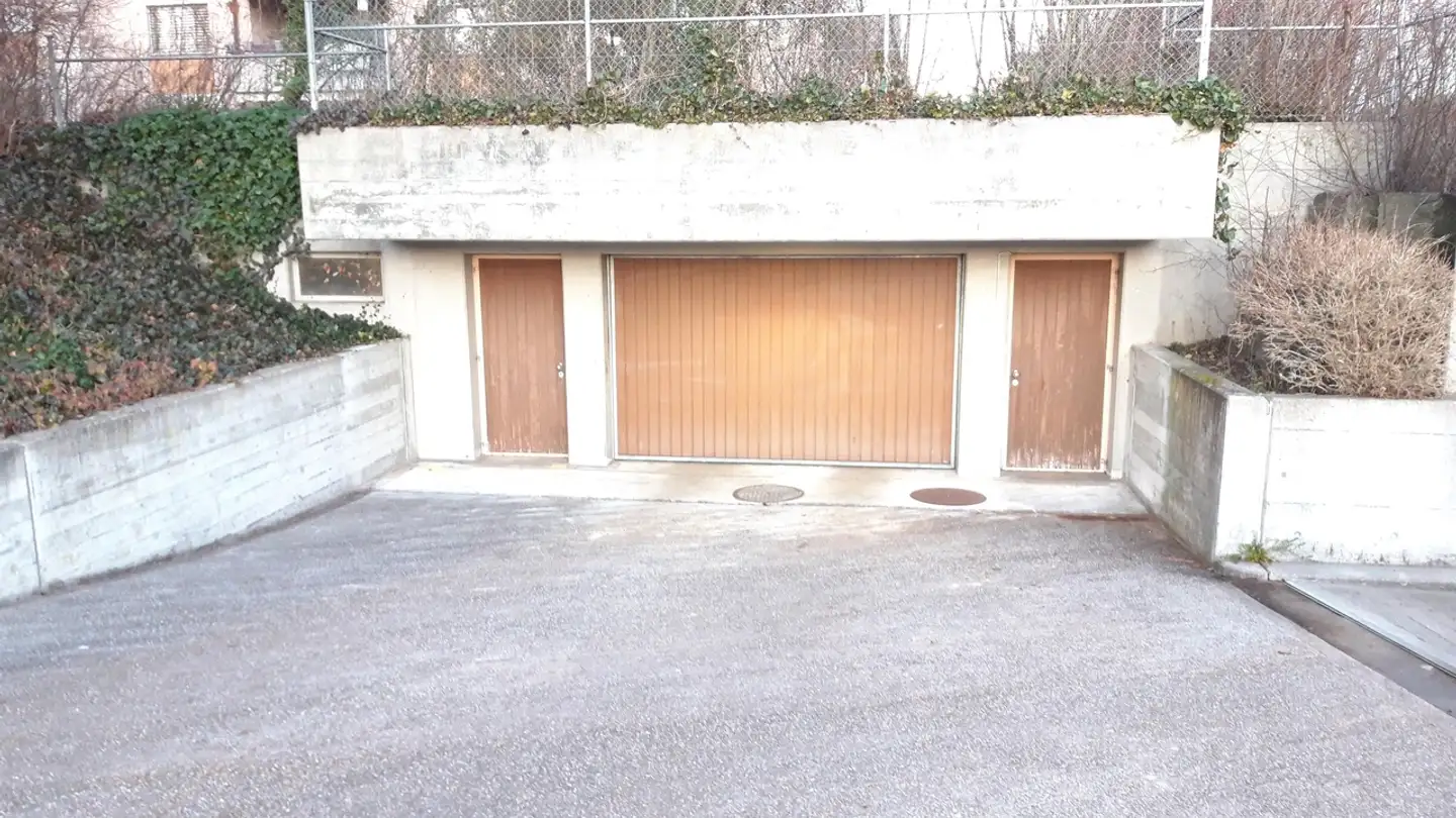 Tiefgaragenstellplatz mieten - Einhardweg, 8603 Schwerzenbach - Foto 3