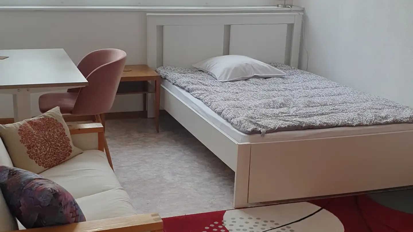 Chambre à louer - Rue de la Gare 14, 1260 Nyon