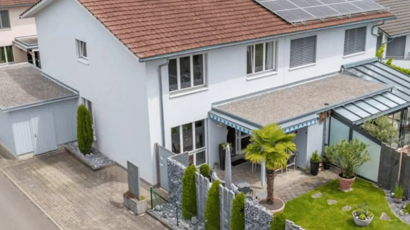 Semi-detached house for rent - Pfrundweidli 5a, 5643 Sins
