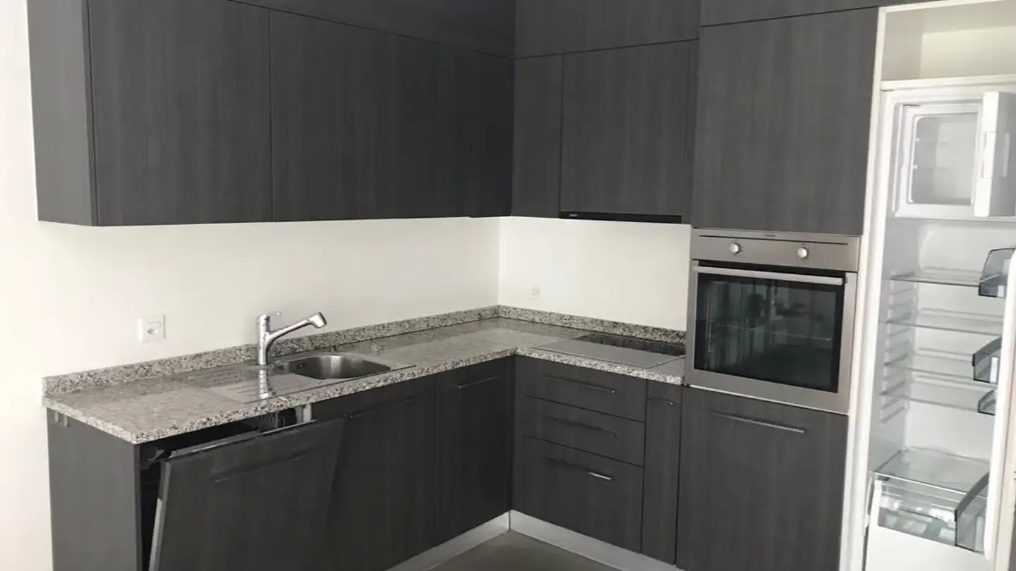Apartment for rent - Via San Gottardo Di Cureggia 30, 6963 Pregassona - Photo 4