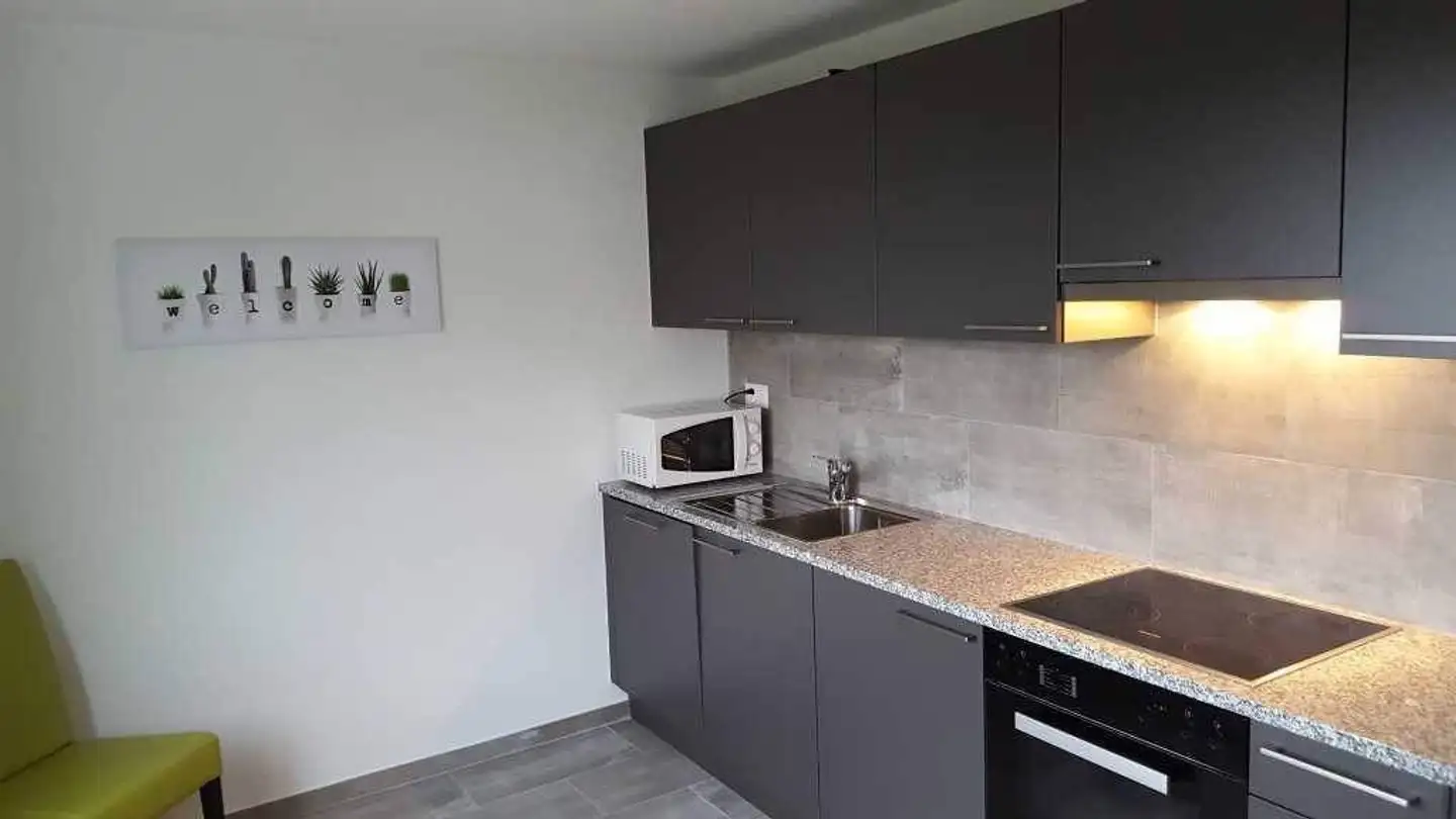 Wohnung mieten - Rue de la Maigroge 12, 2072 St-Blaise - Foto 3