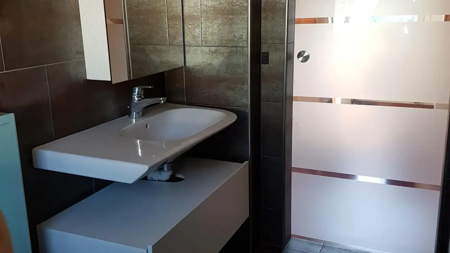 Dachgeschosswohnung mieten - Splügenstrasse 5, 9008 St. Gallen - Foto 3
