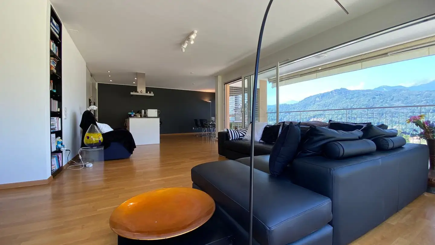 Apartment for sale - 6965 Cadro