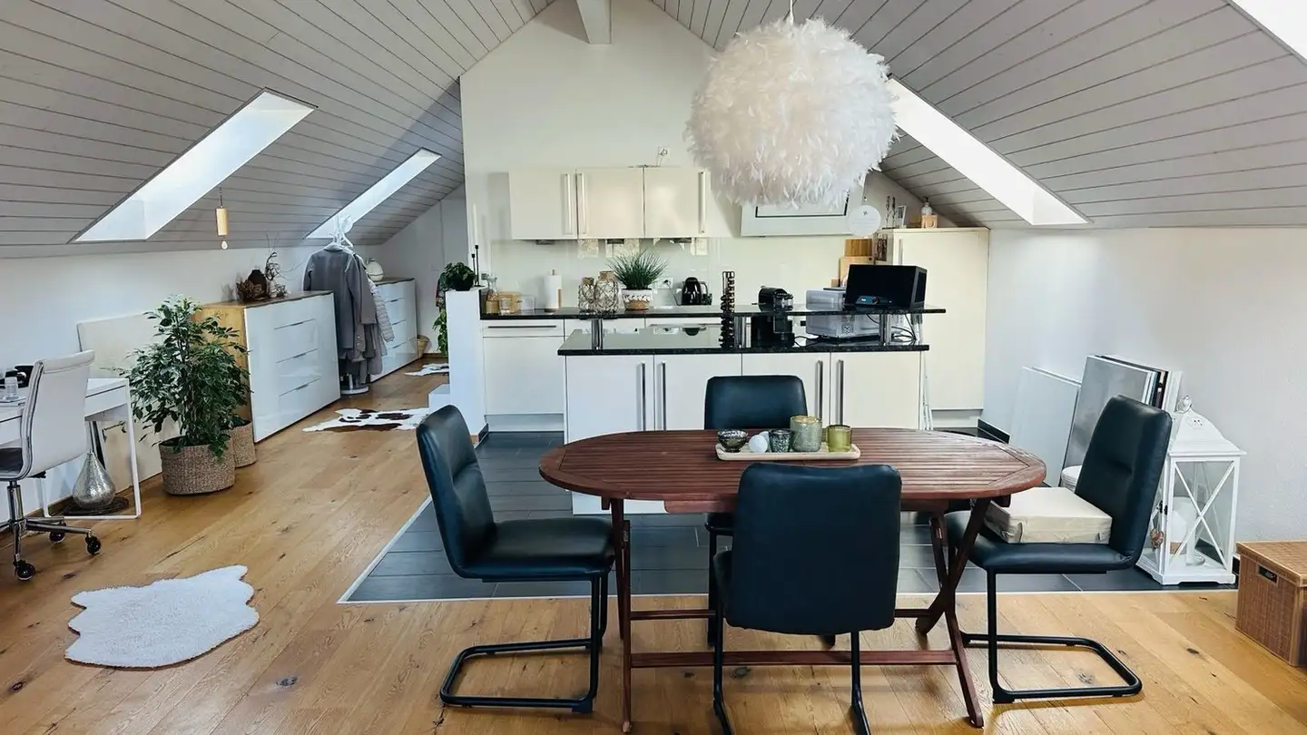 Appartement à louer - 8332 Russikon