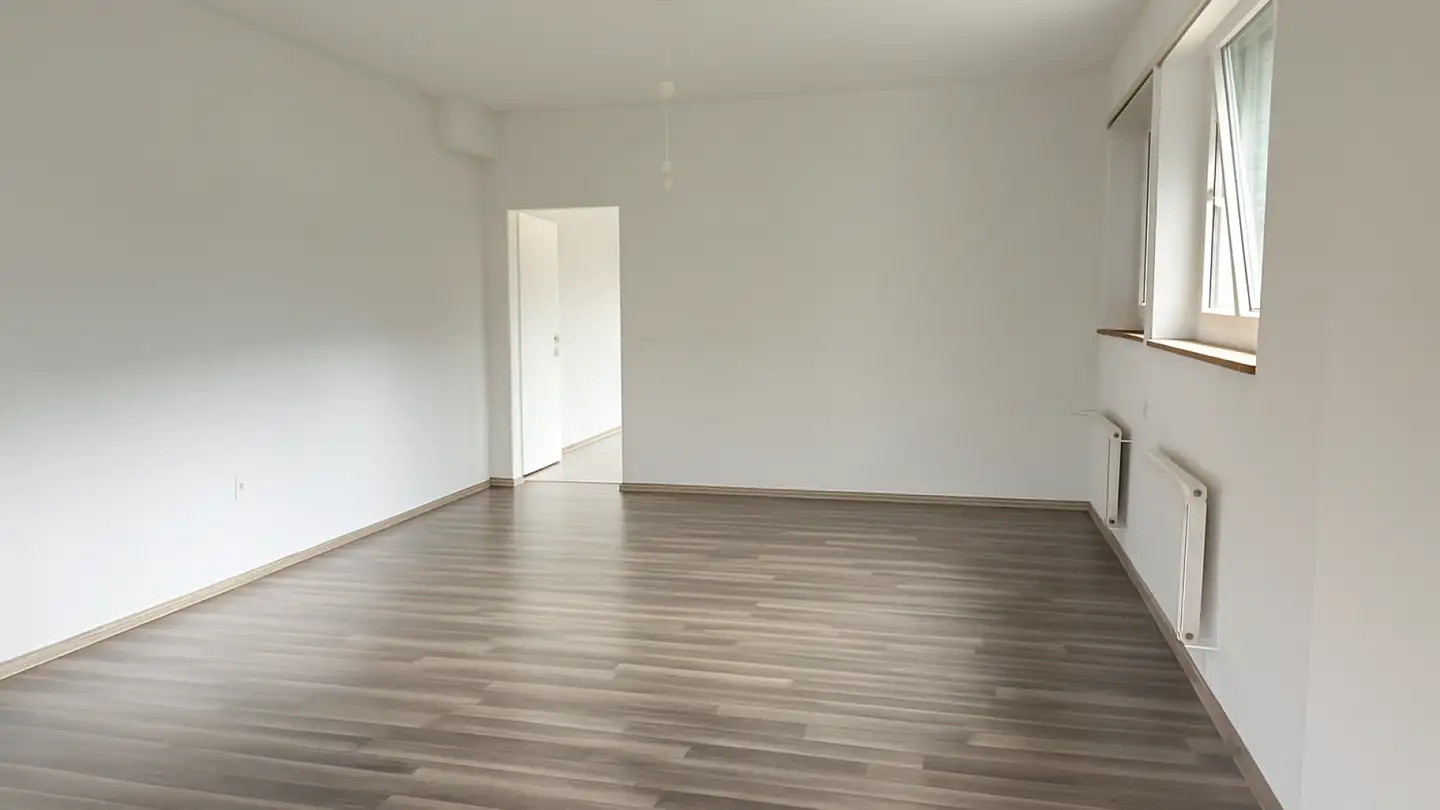 Wohnung mieten - Passage De La Raissette, 2610 St-Imier - Foto 2