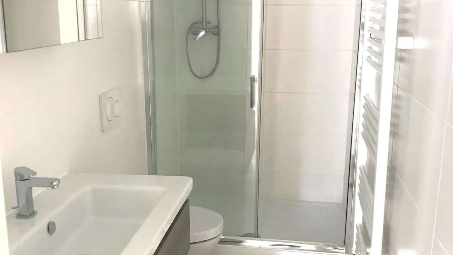 Wohnung mieten - Passage De La Raissette, 2610 St-Imier - Foto 4