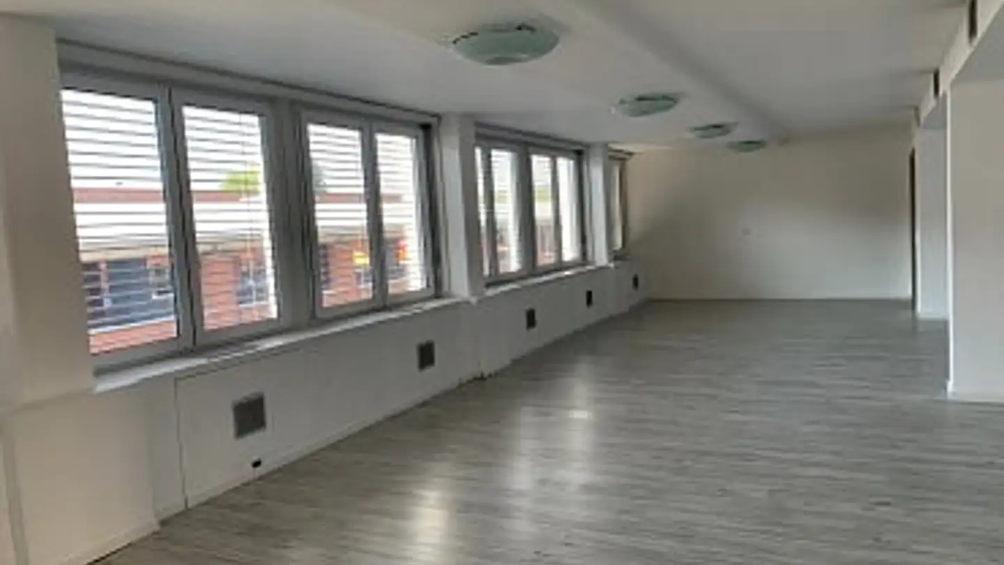 Bürofläche mieten - 6850 Mendrisio