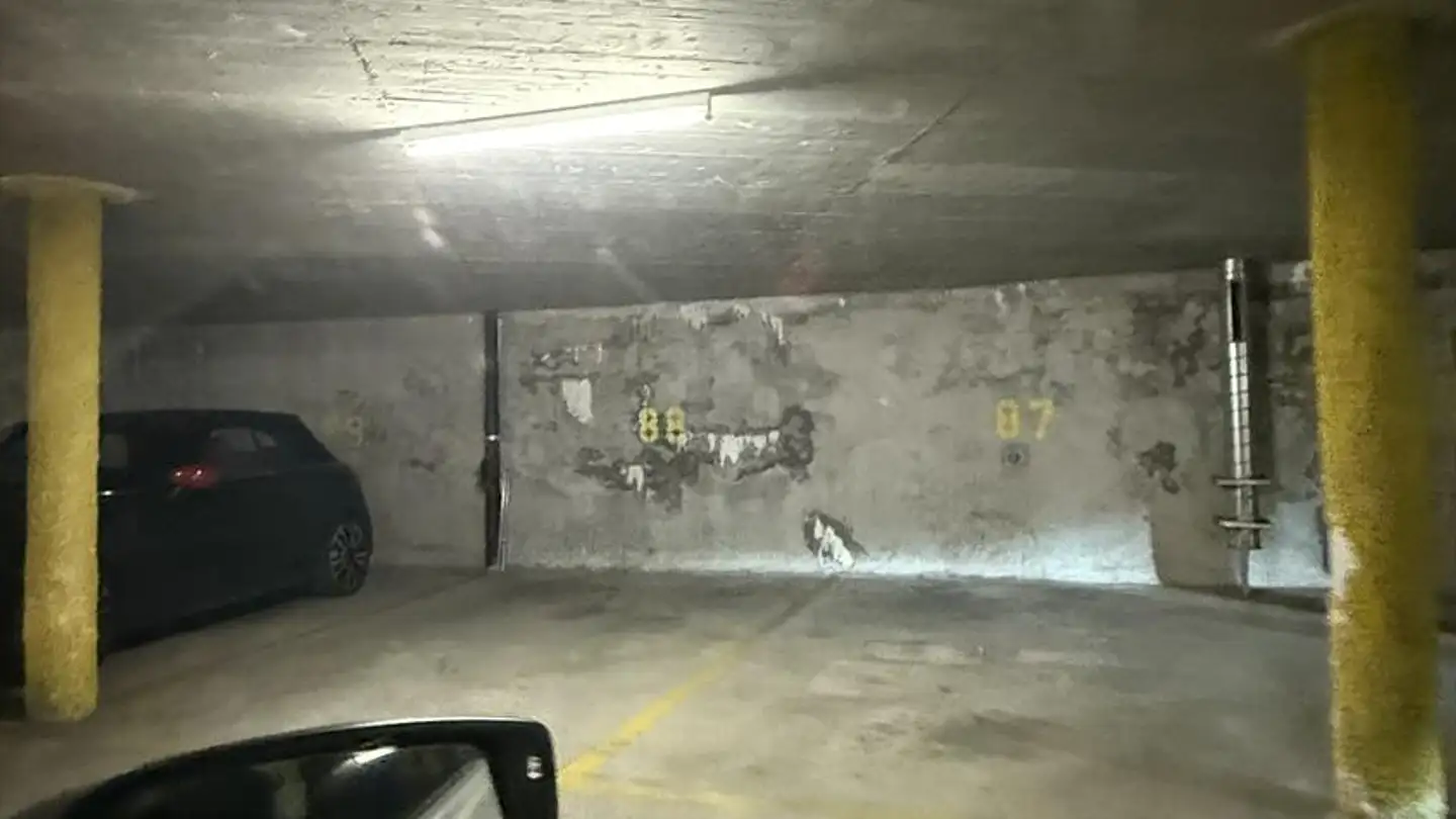 Underground parking space for rent - Rue Du Pré-Fleuri 2a, 1950 Sion