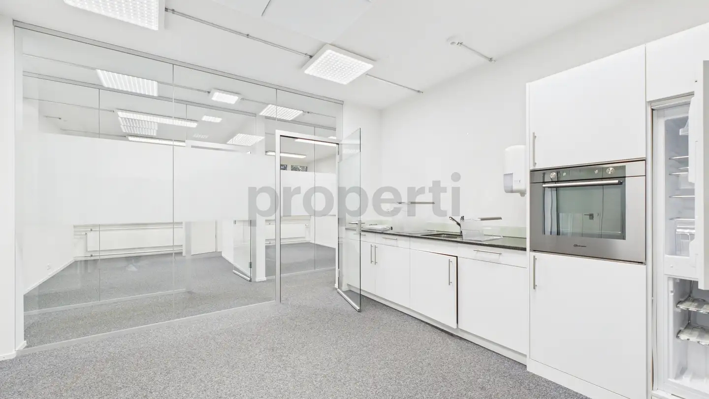 Bureau à louer - 4912 Aarwangen