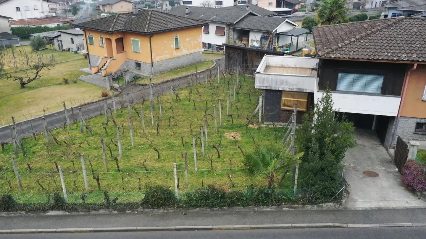 Casa singola in vendita - Via Lucomagno 109, 6710 Biasca - Photo 2