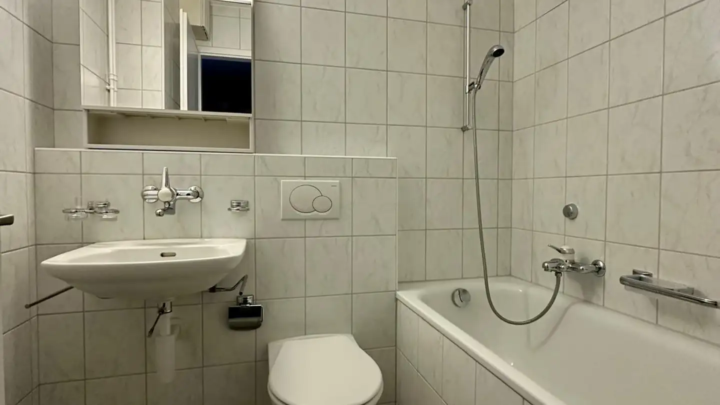 Apartment for rent - Chemin Du Bergfeld / Bergfeldweg 15, 2504 Biel/Bienne - Photo 3