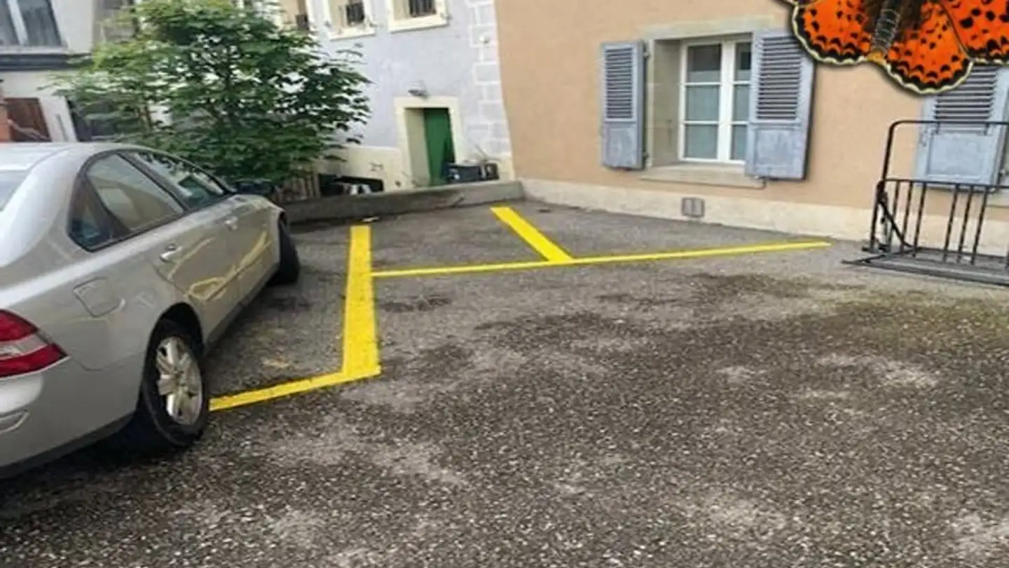 Single garage for rent - Grand-Rue 45, 1630 Bulle