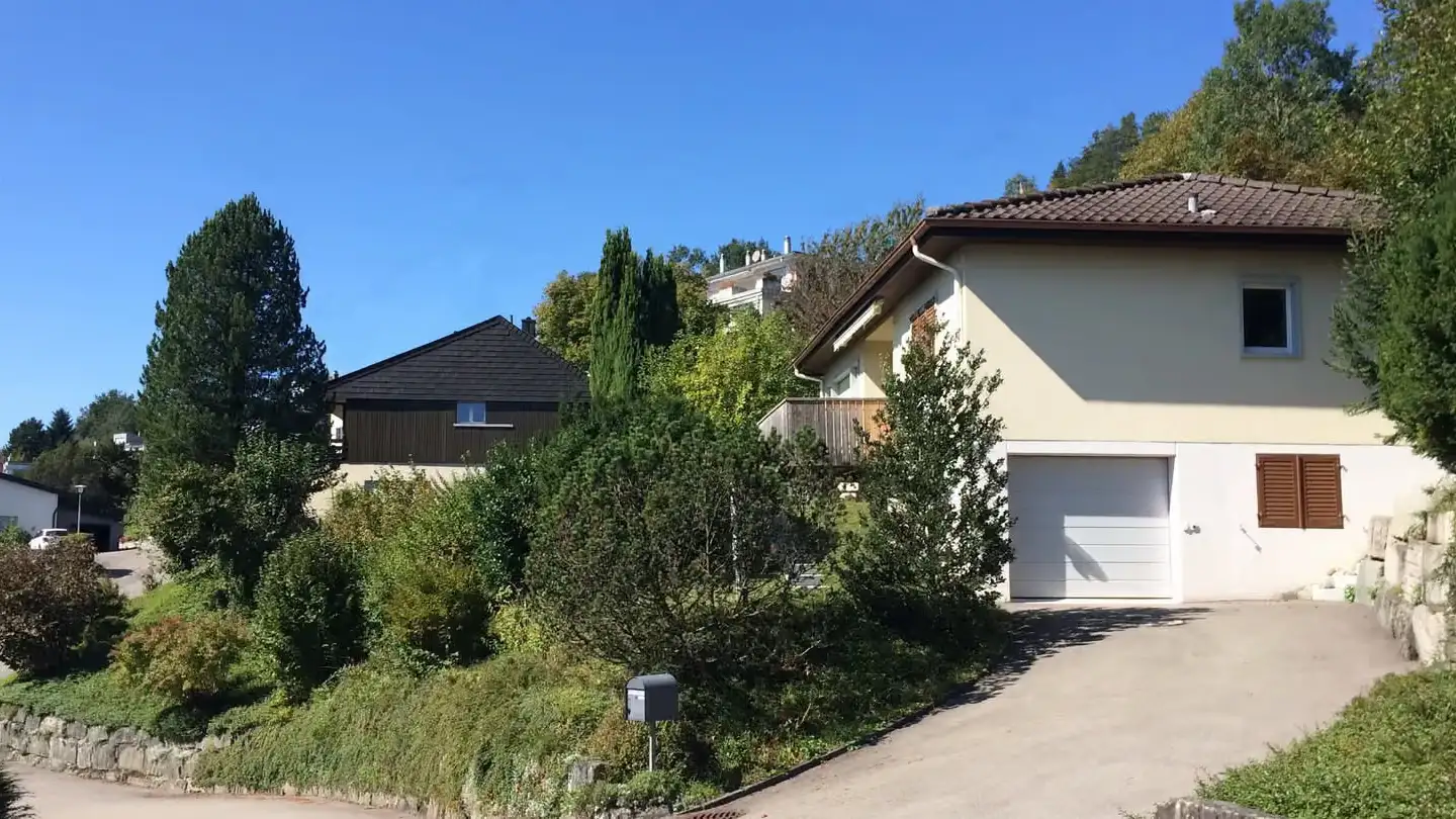 Single house for rent - Lanzenmoosstrasse 36, 8716 Schmerikon - Photo 2