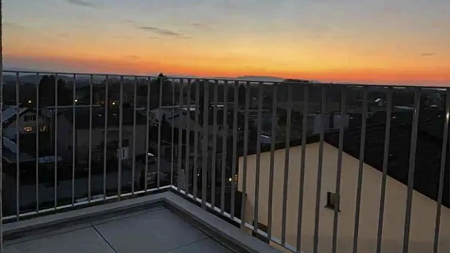 Appartamento a gradini in affitto - Zelgstrasse 2, 8340 Hinwil