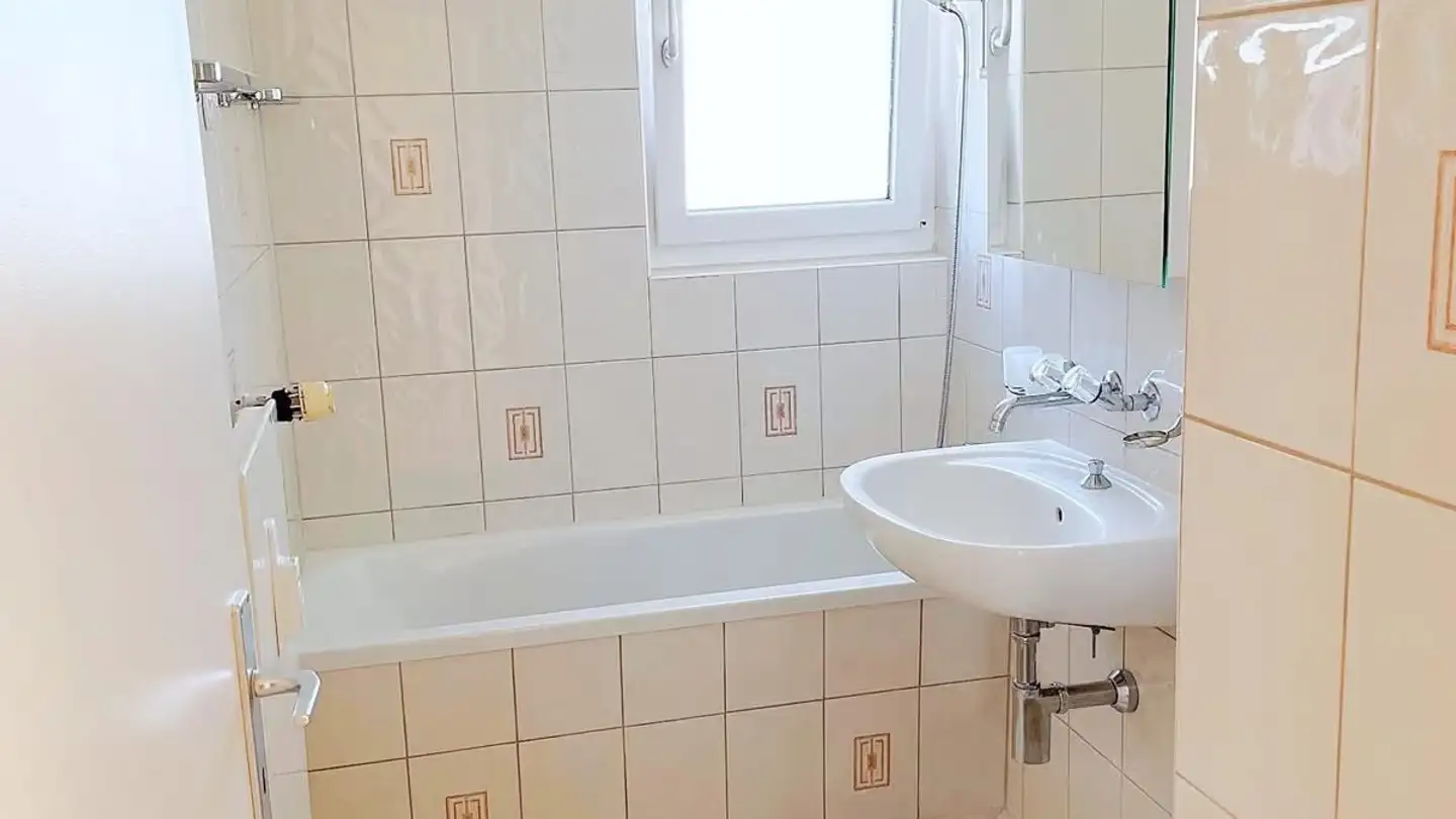 Single room for rent - Lehnenweingarten 5, 8592 Uttwil - Photo 4