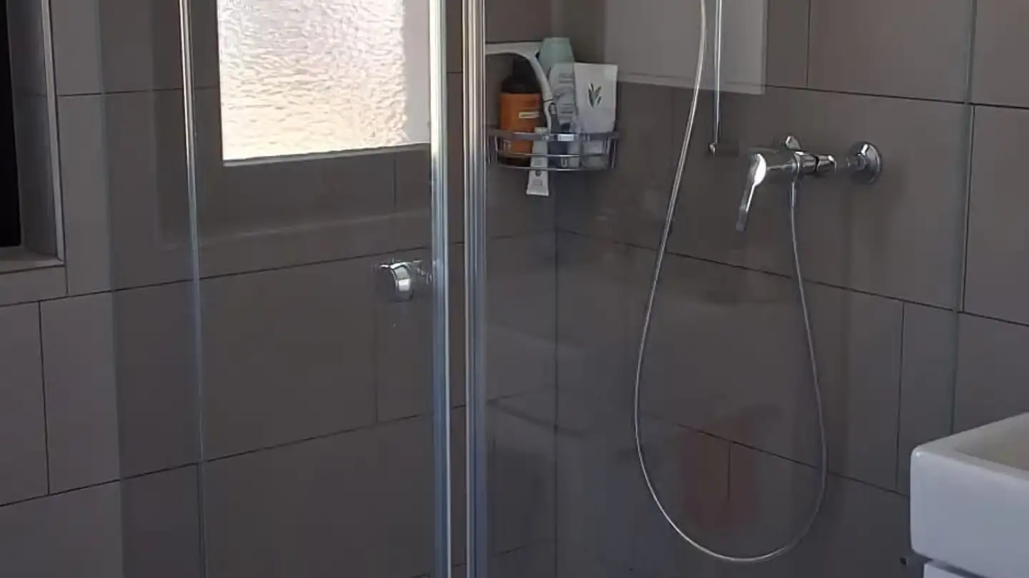 Möblierte Wohnung mieten - Neuguetstrasse 4, 8630 Rüti ZH - Foto 3