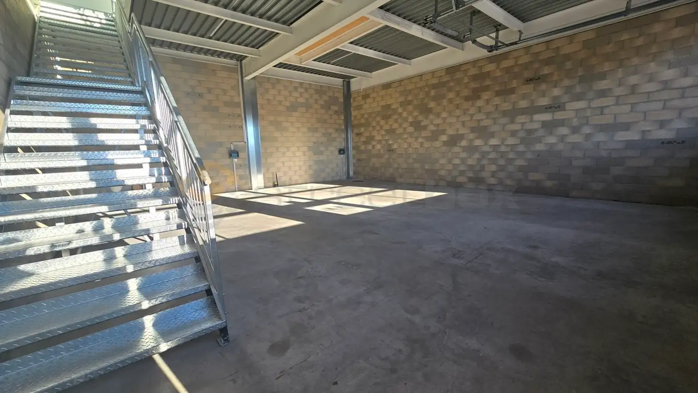 Mixed-use building for rent - Route Des Avouillons, 1196 Gland - Photo 2