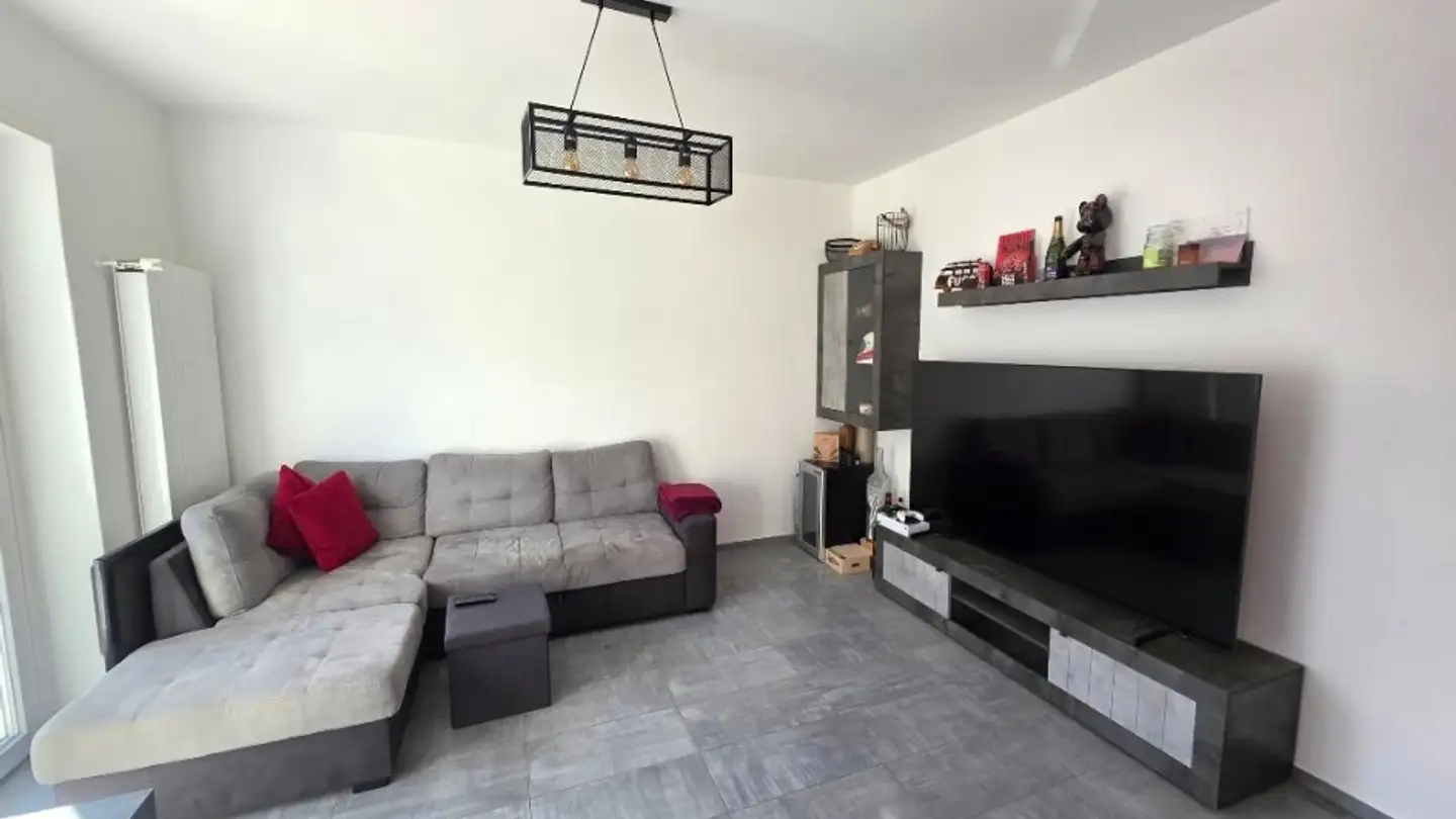 Appartement à louer - 6528 Camorino - Photo 3