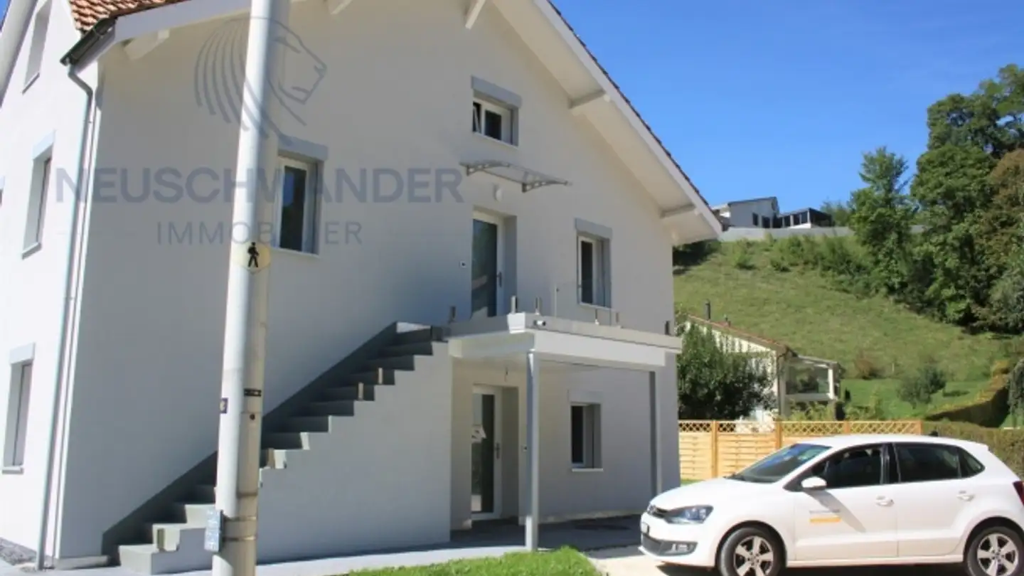 Residential building for sale - 2740 Moutier