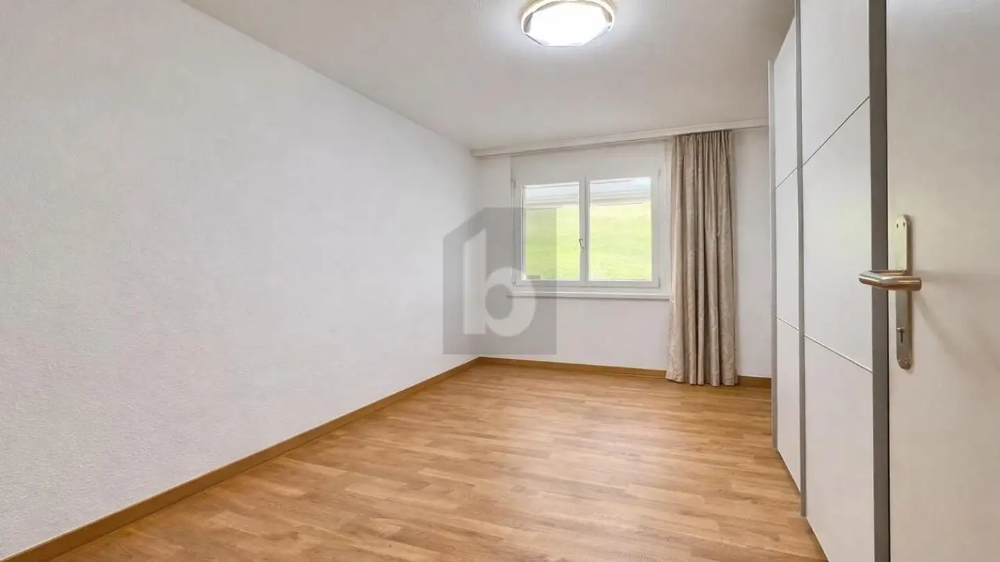 Wohnung mieten - 8132 Egg b. Zürich - Foto 4