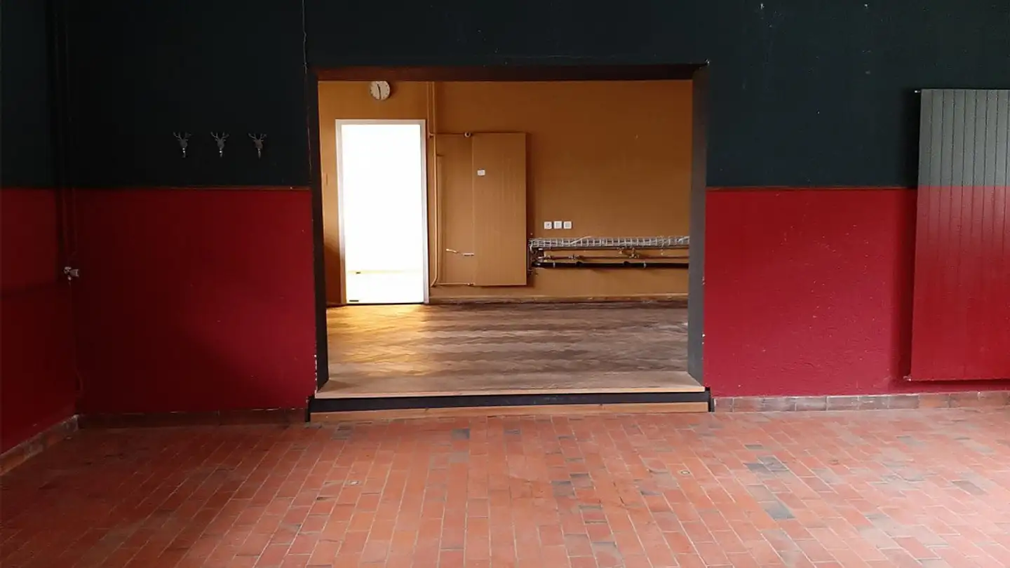 Commercial for rent - Weissensteinstrasse 185, 4515 Oberdorf SO