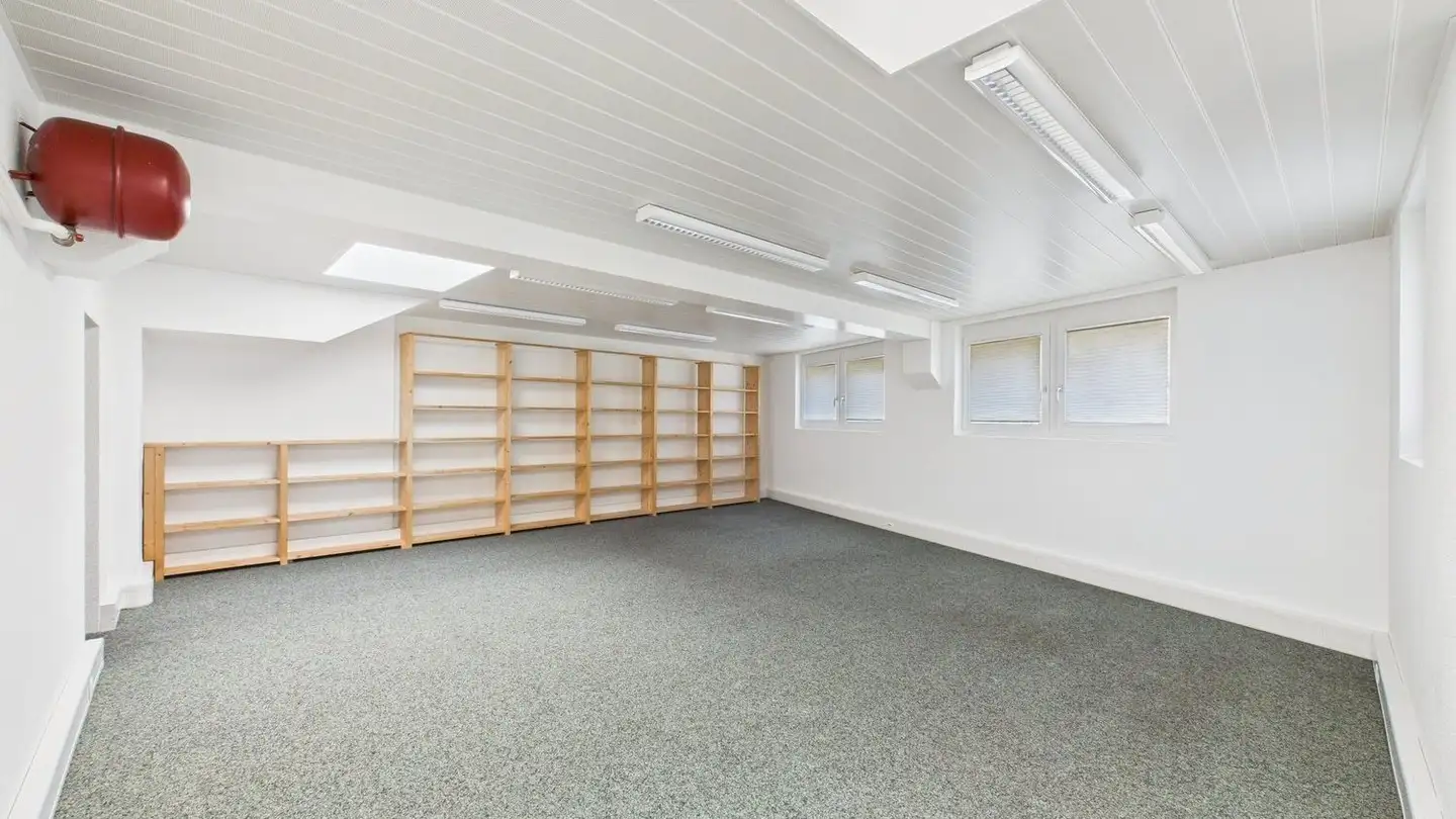 Commercial for rent - Zürcherstrasse 32, 8853 Lachen SZ - Photo 4