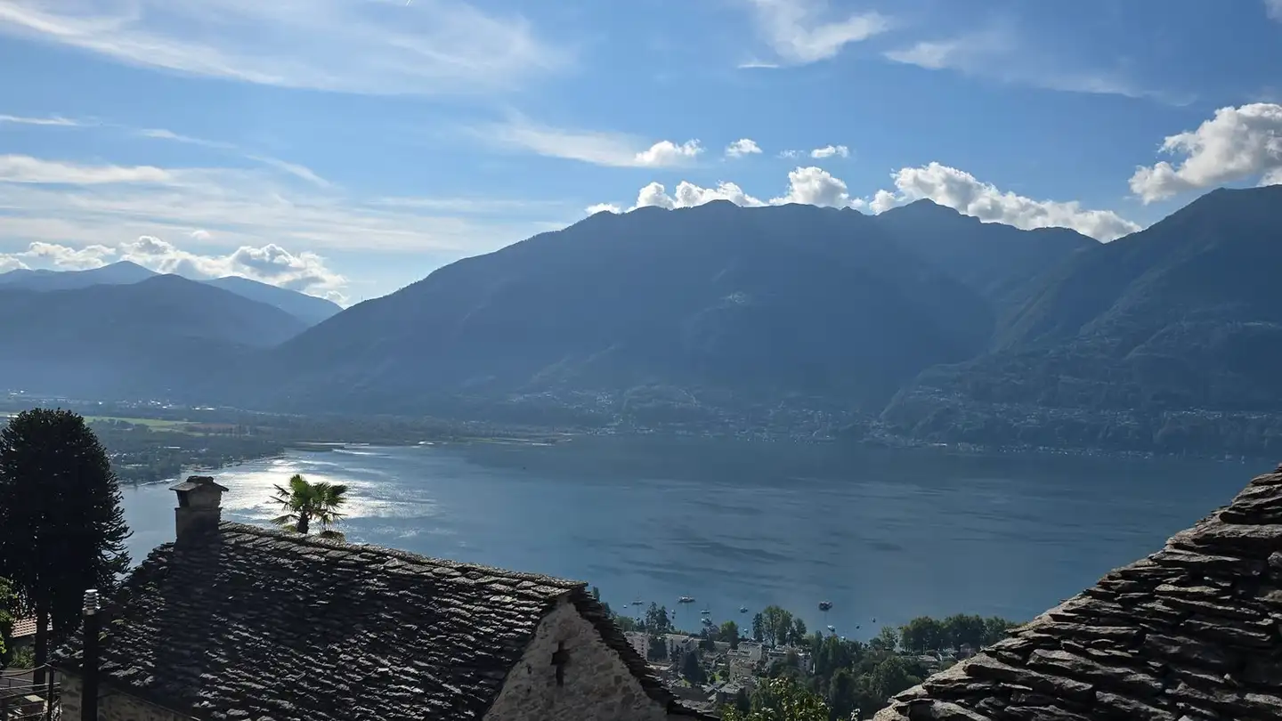 Mehrfamilienhaus kaufen - Via Contra, 6645 Brione sopra Minusio