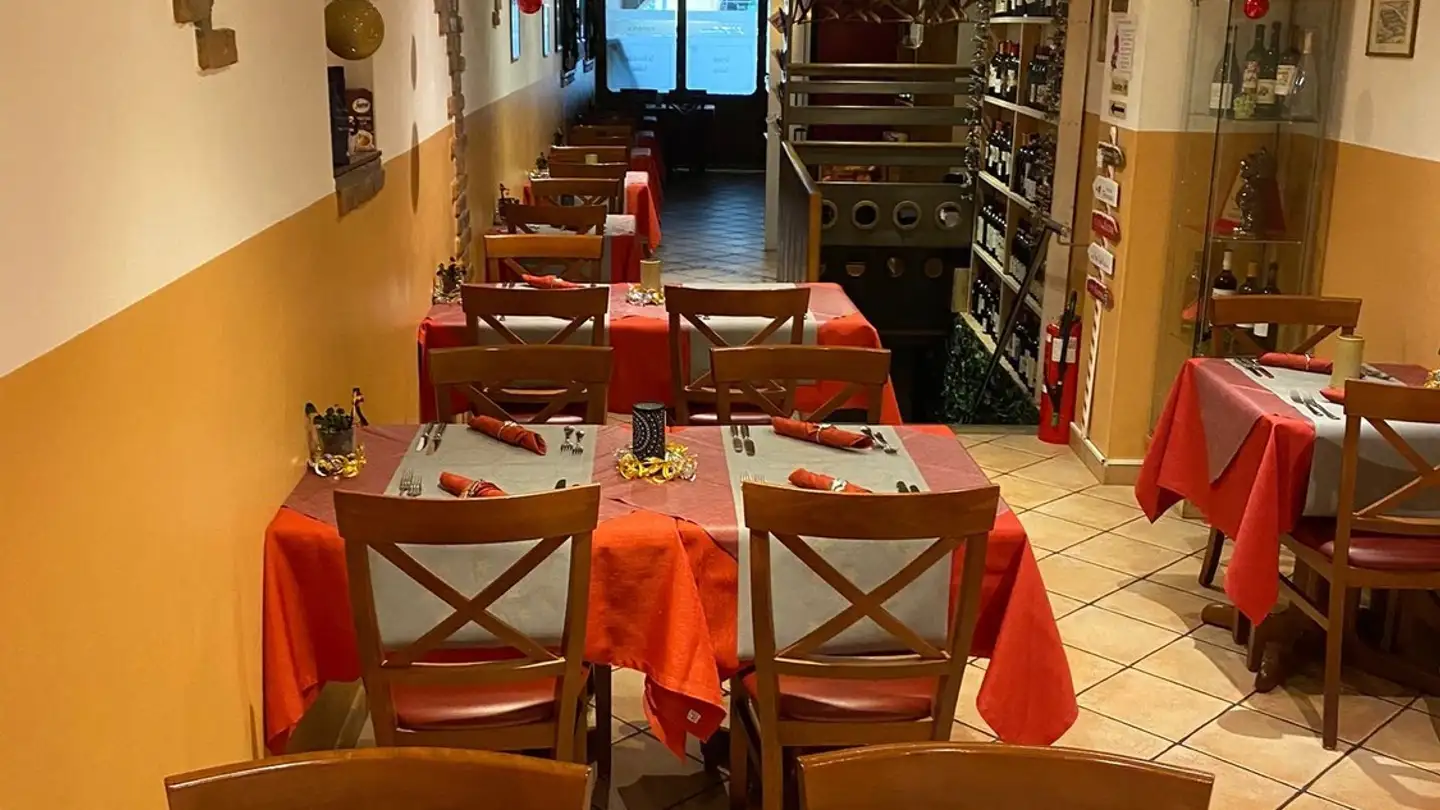 Commercial à louer - Hauptgasse 11, 3280 Murten