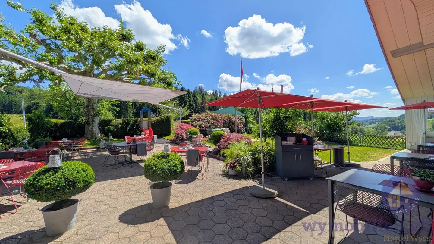 Restaurant for sale - 3413 Kaltacker - Photo 2