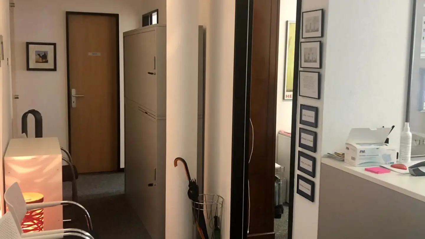 Spazio ufficio in affitto - Place Centrale 2, 1920 Martigny - Photo 4