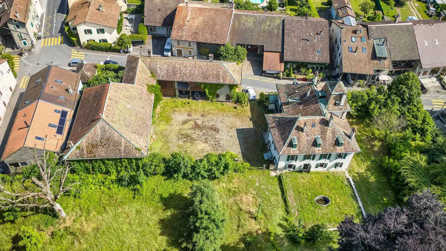 Single house for sale - 1237 Avully