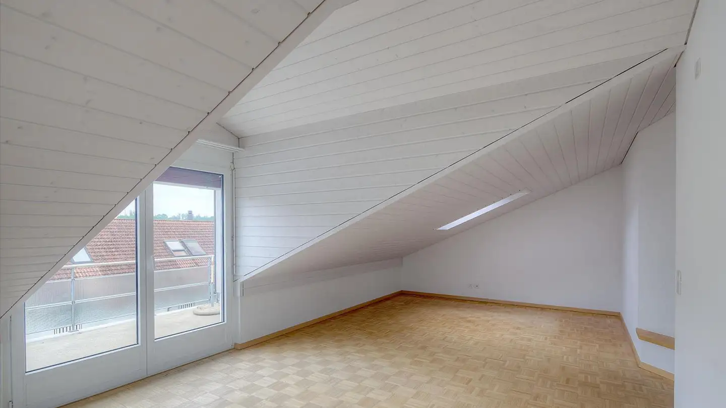 Attic flat for rent - Nussbaumweg 2, 5604 Hendschiken - Photo 3