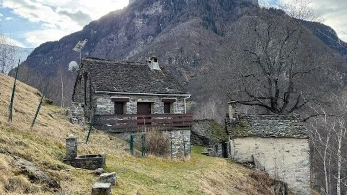 Single house for sale - 6744 Personico