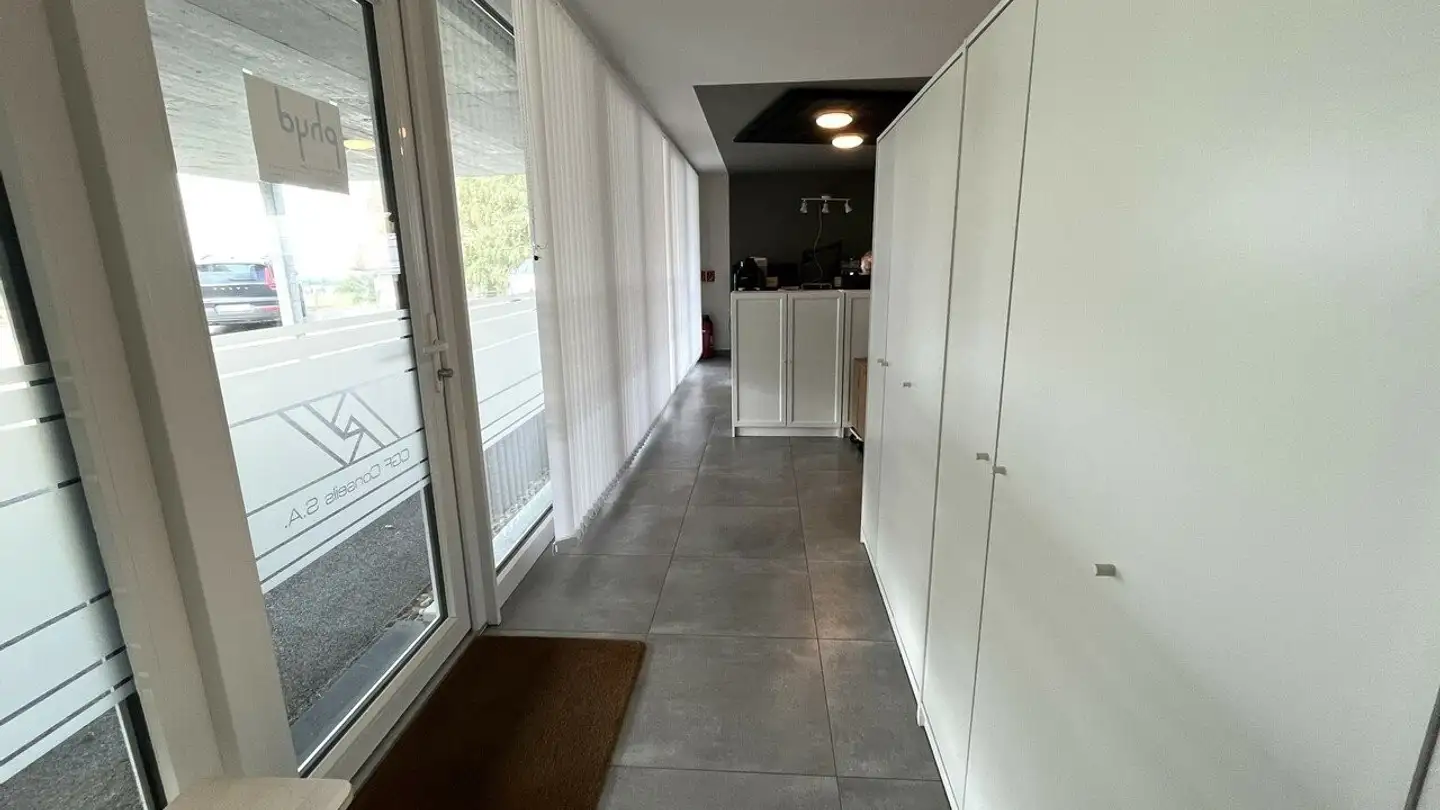 Commercial for rent - Chemin Des Places 6, 1041 Poliez-le-Grand - Photo 2